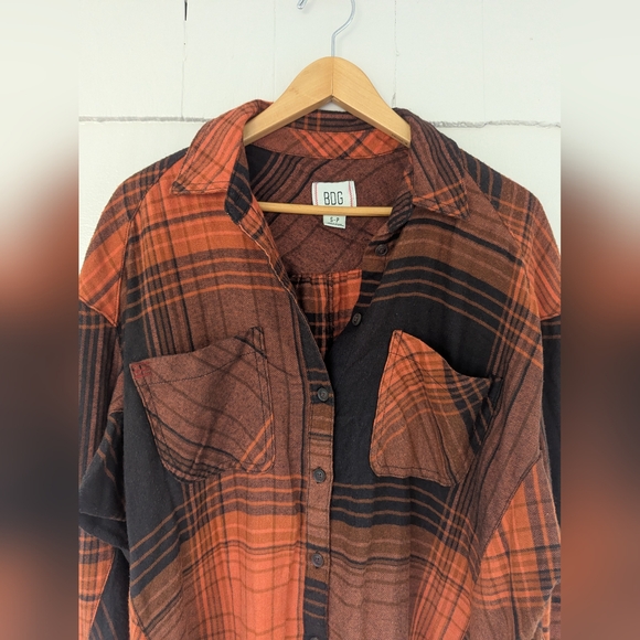 NWOT Urban Outfitters BDG Orange Plaid Flannel Shirt Size Small - Picture 3 of 6